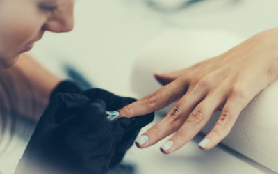 Poli-Flexi Gel: la rivoluzione di Mollon Pro per unghie perfette a Busto Arsizio