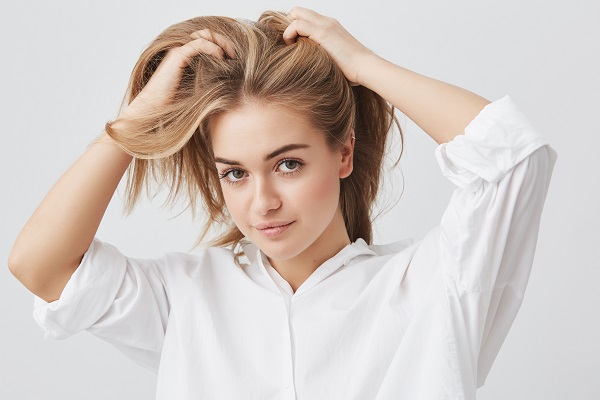 Capelli fini: come aggiungere volume e spessore senza stressare la chioma